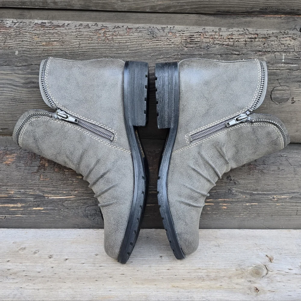Natural Soul Brisha Y2K Boho Minimalist Ruched Block Heel Comfort Ankle Boots 8M